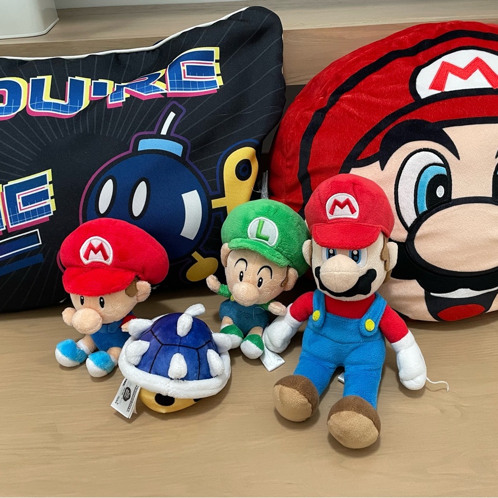 Nintendo Mario and Luigi Mario Kart Plush Set